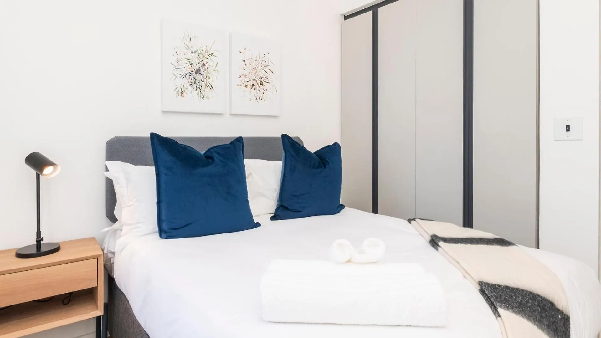 Zeeland Pier Aparthotel By Totalstay Cape Town